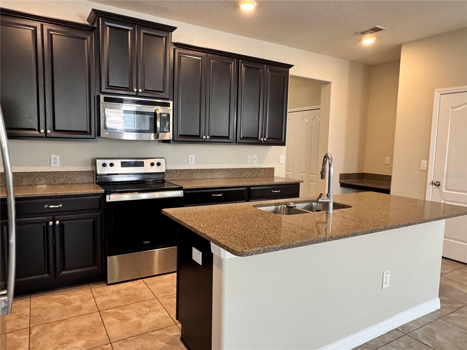 2711 Garden Falls Drive