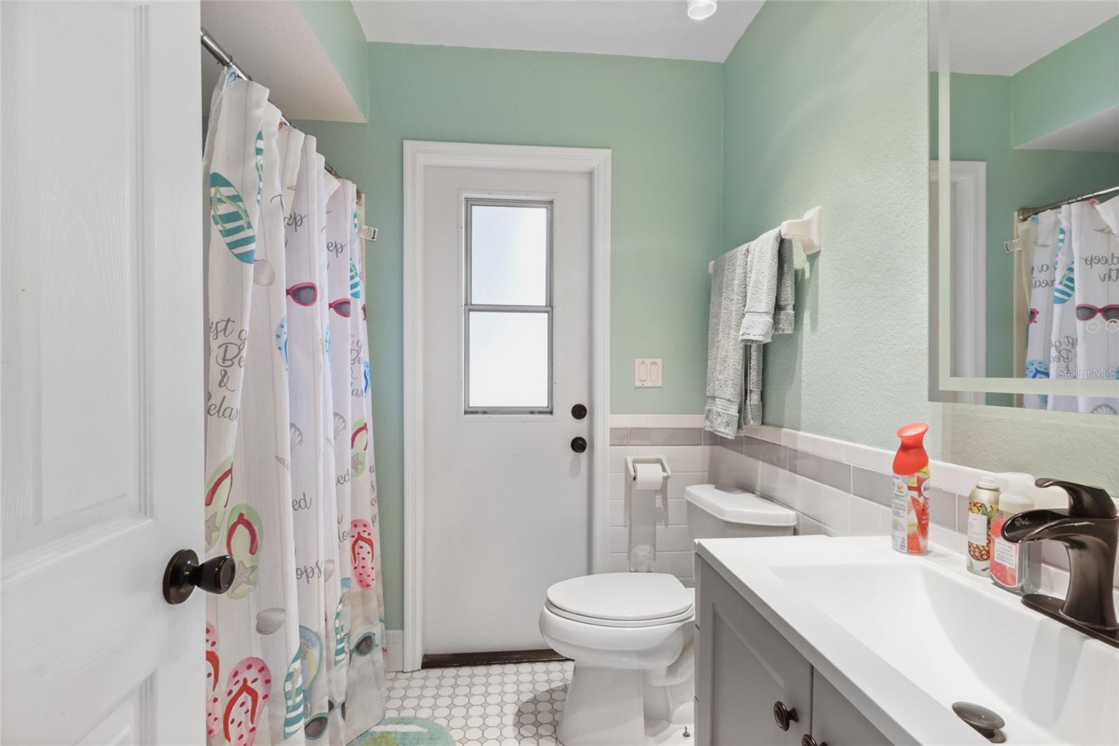 27401 Voyageur Drive