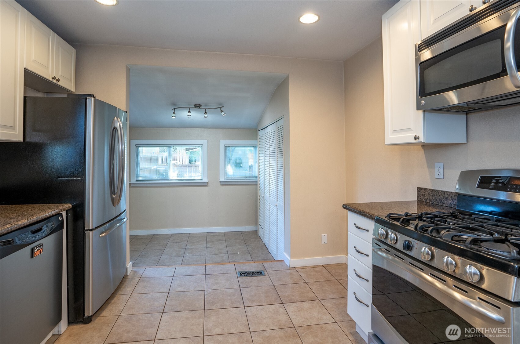 5210 N 46th Street