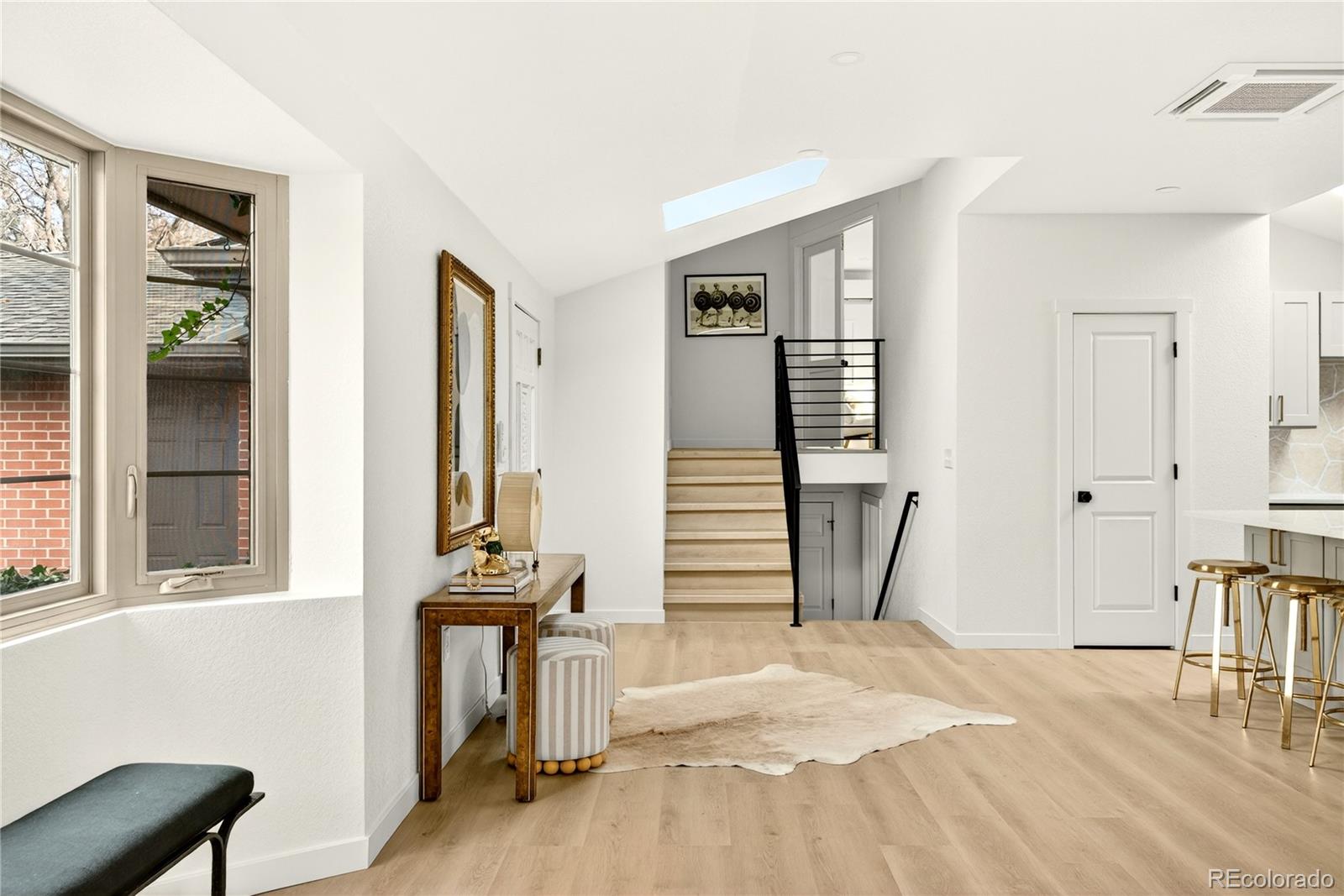 2429 S Leyden Street