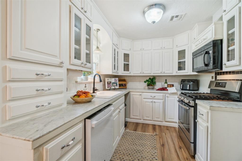 Come check out this awesome 3 bed, 1 bath home with 2 living areas in the heart of Harrington Heights! Located just 5 minutes from the OU Campus and Campus Corner, you’ll love the convenience of being so close to the action.  The kitchen is a real standout—it’s been fully updated with custom cabinetry, tons of counter and storage space, and a gas stove that’s perfect for cooking up your favorite meals. Plus, the appliances were recently replaced, so they’re ready to go! The living area is bright and airy, with lots of natural light and an open feel that’s perfect for relaxing or entertaining. The bedrooms are all a great size, offering plenty of flexibility. In addition, the storm shelter offers peace of mind during severe weather.  If you’re looking for a home that’s move-in ready with a fantastic location, this is it! Schedule a tour today and see all that this lovey home has to offer.