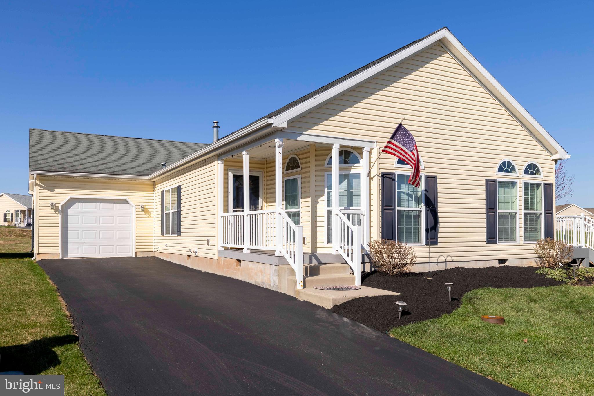 411 Dandelion Dr  