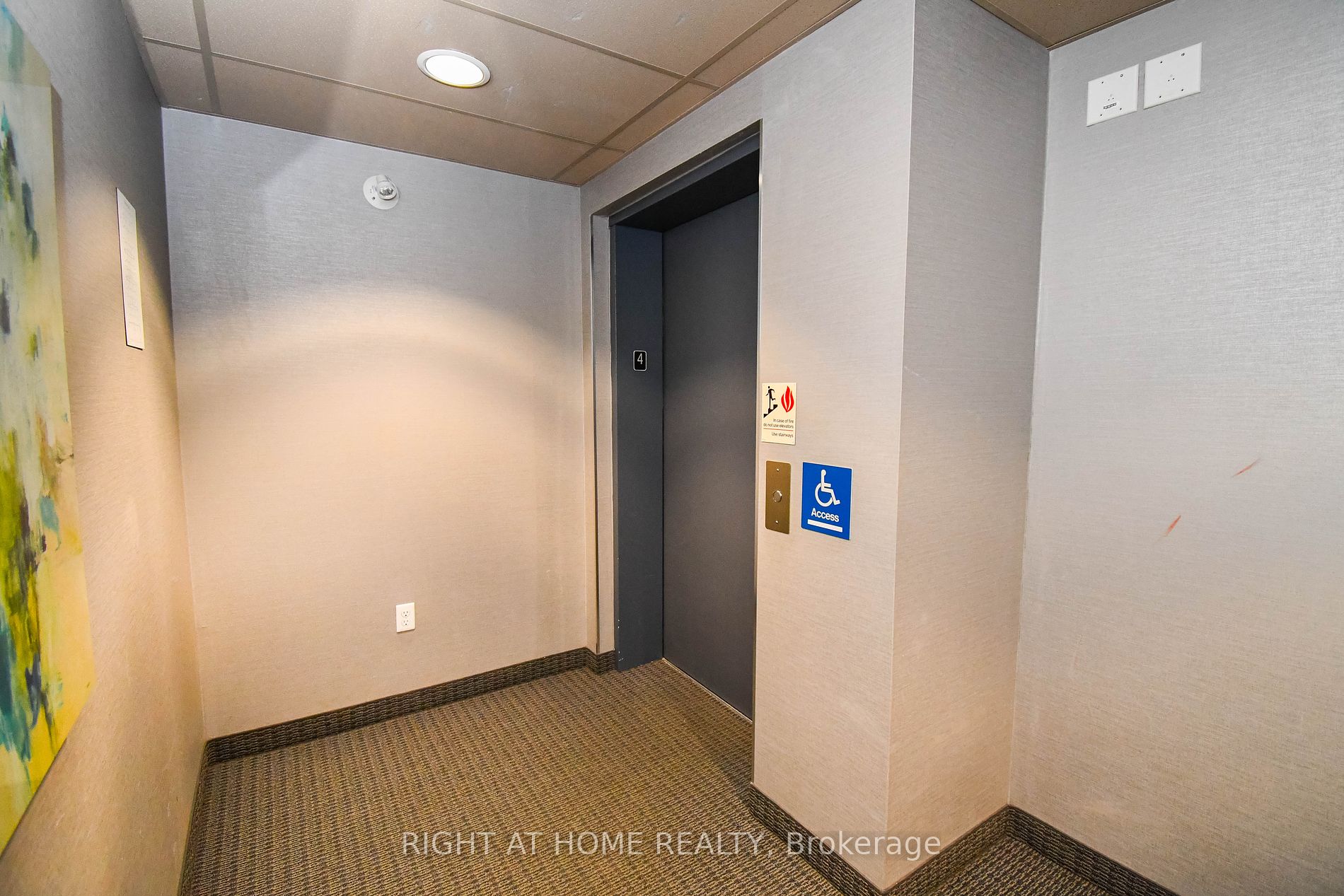 40 S Ferndale Dr 409