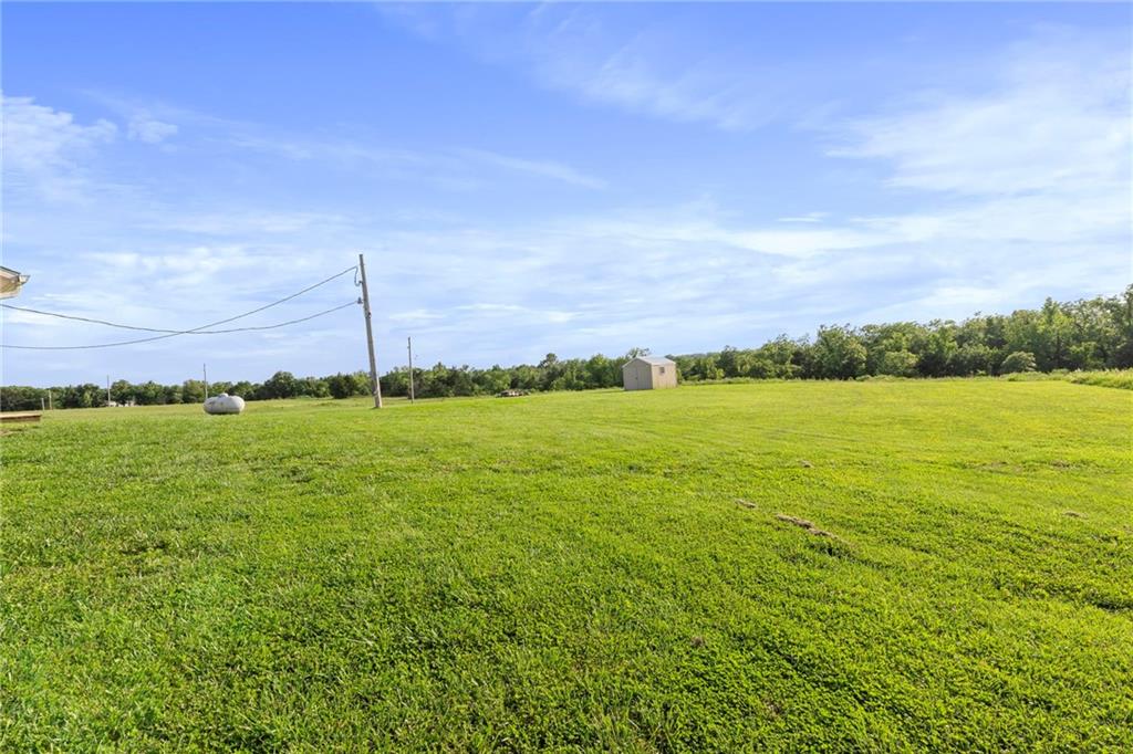 32241 NE Neosho Road