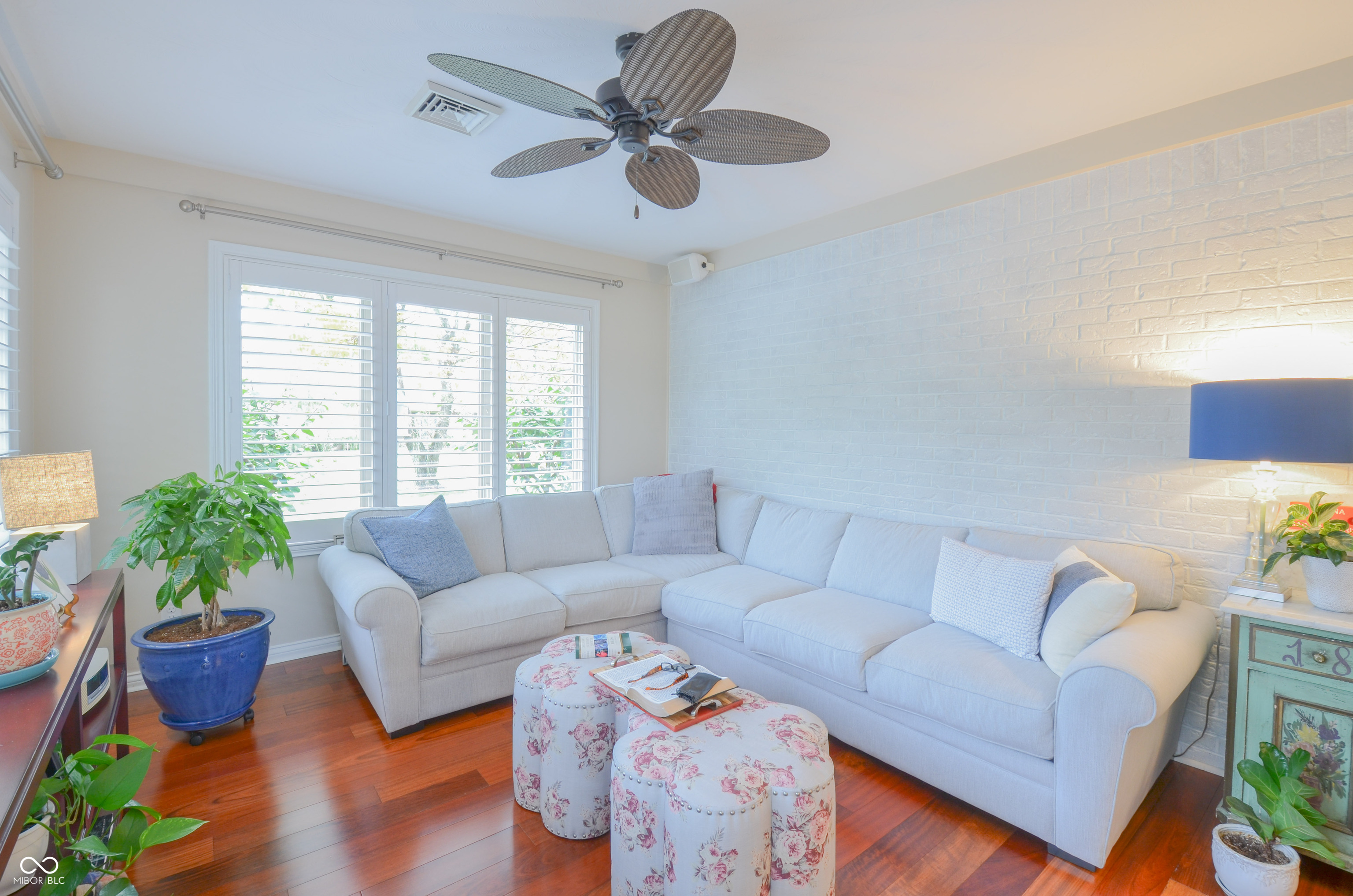 1738 Pathway Drive S