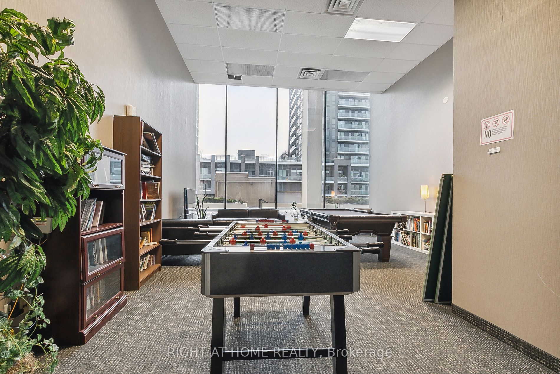 797 Don Mills Rd 802