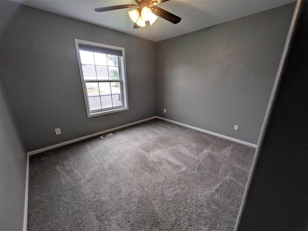 691 Oakwood Dr