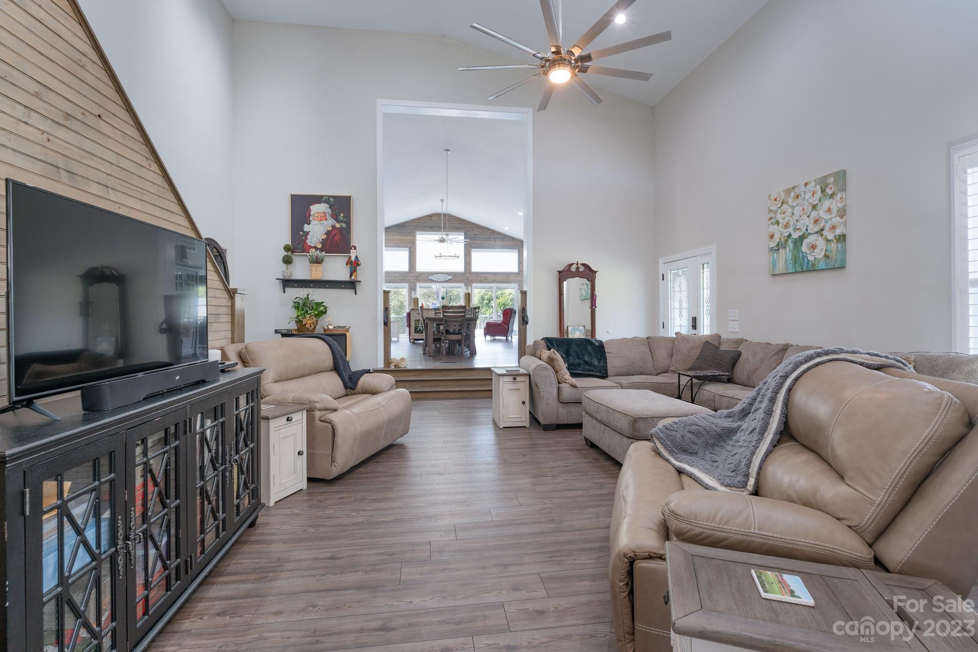 49452 River Run Road