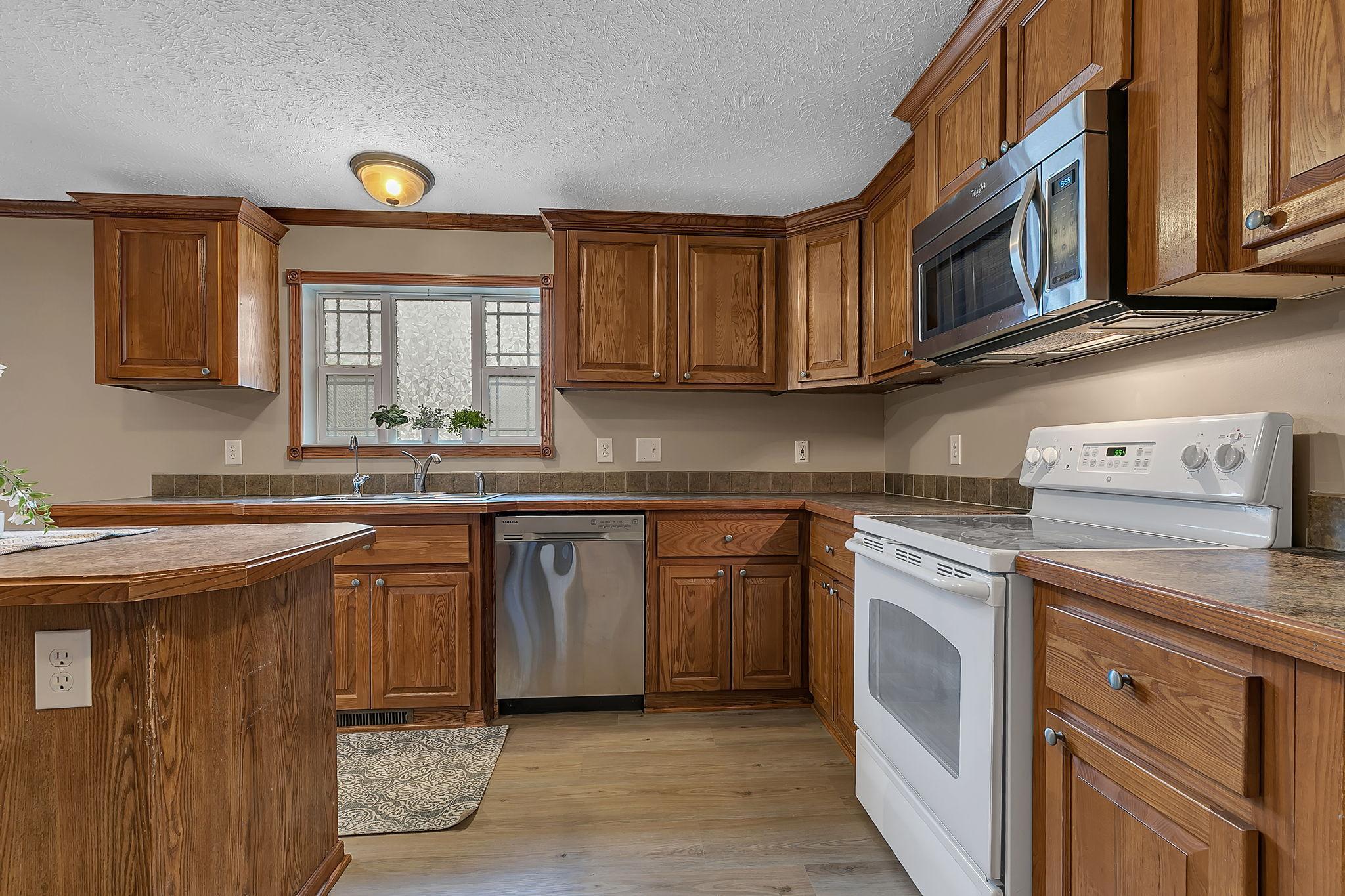 27331 Honey Hill Road