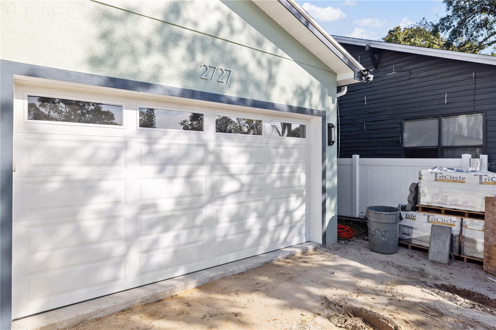 2727 W Chestnut Street