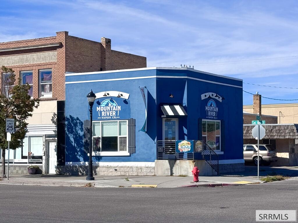 191 E Main Street