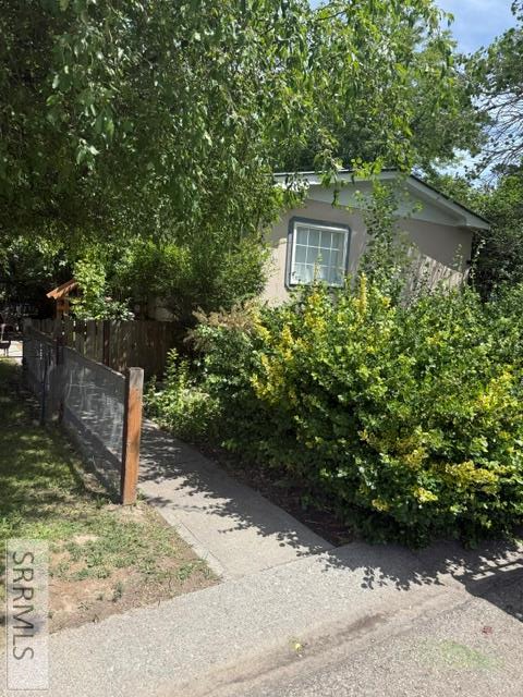 300 Blue Bell Lane
