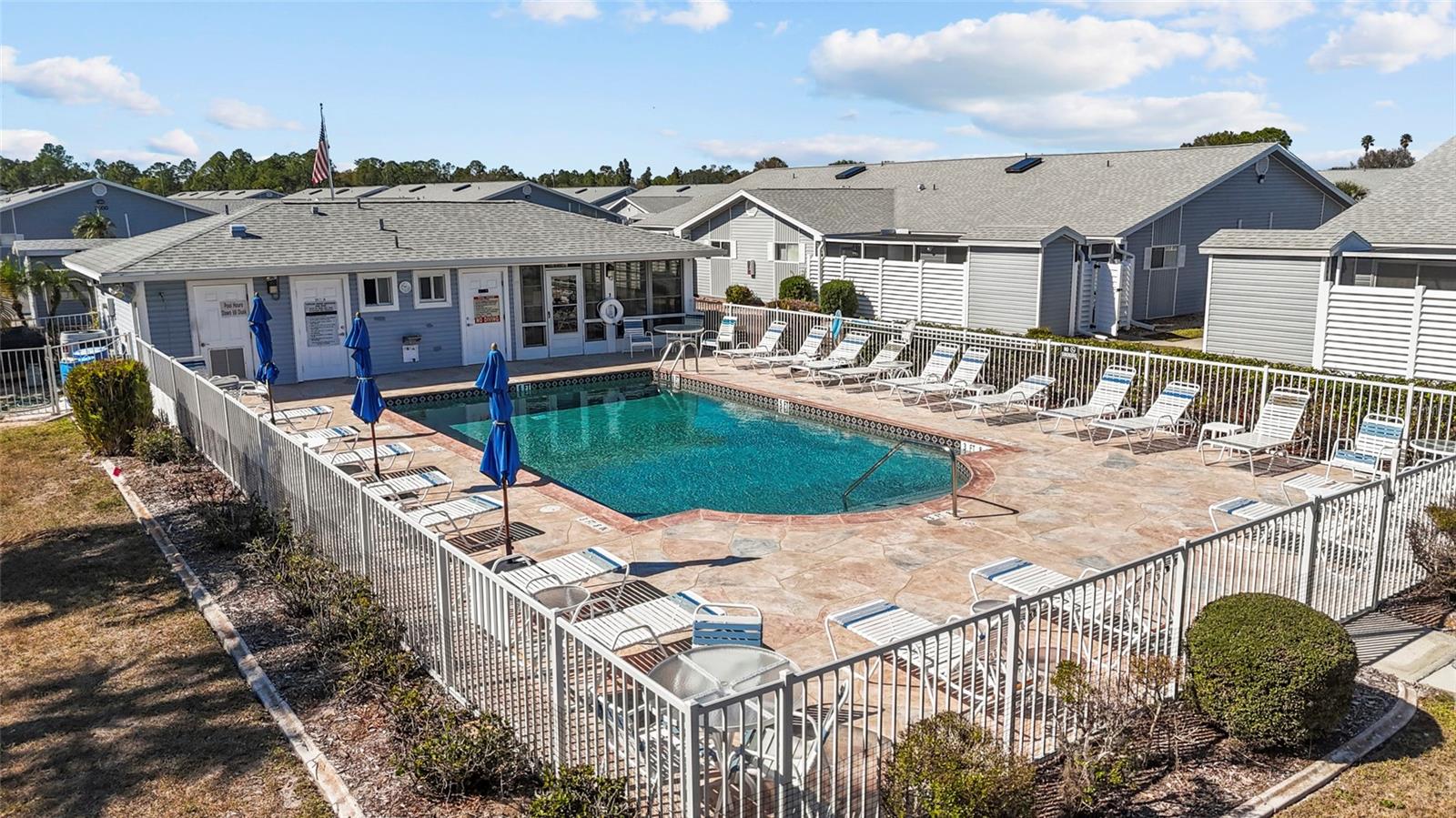 3300 Loveland Boulevard 1001