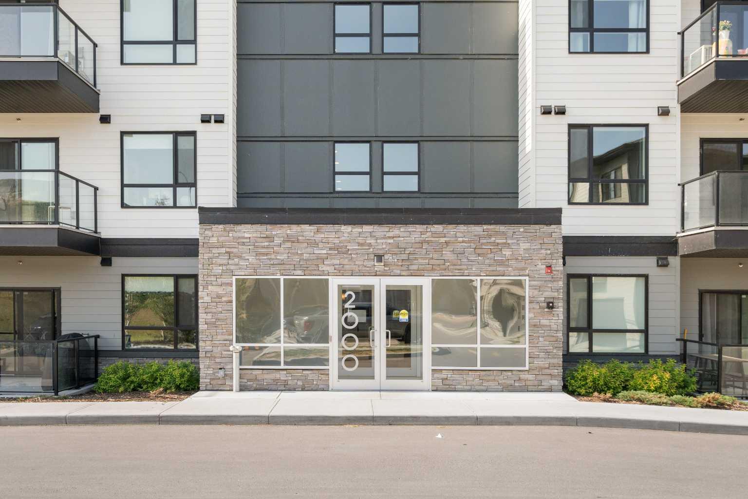 42 Cranbrook Gardens SE 2310, Calgary, AB 
