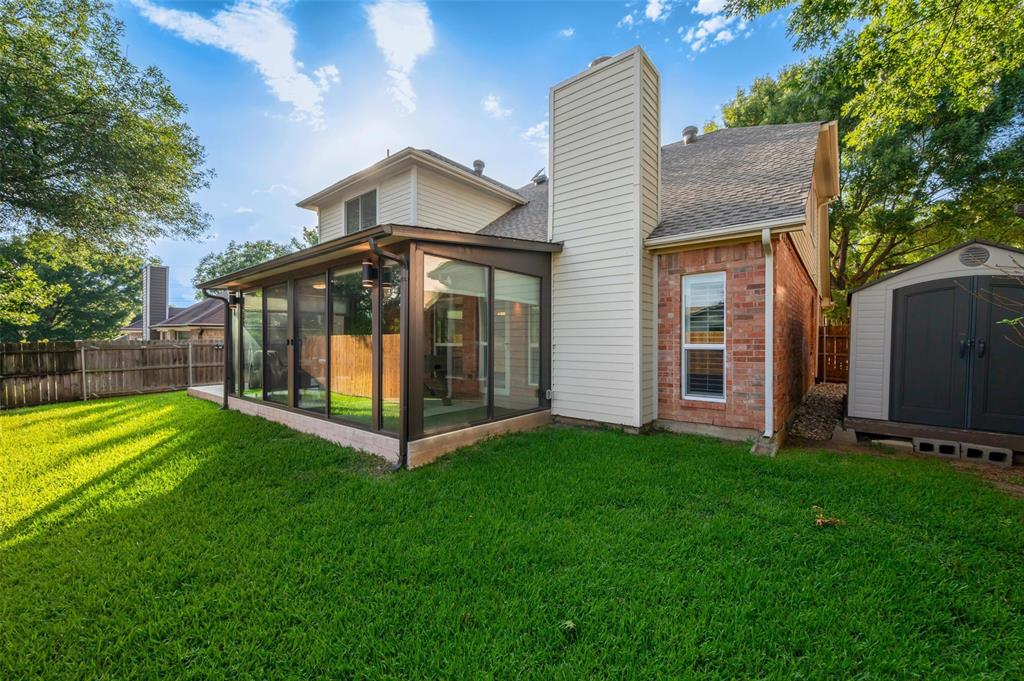1819 Sandalwood Lane