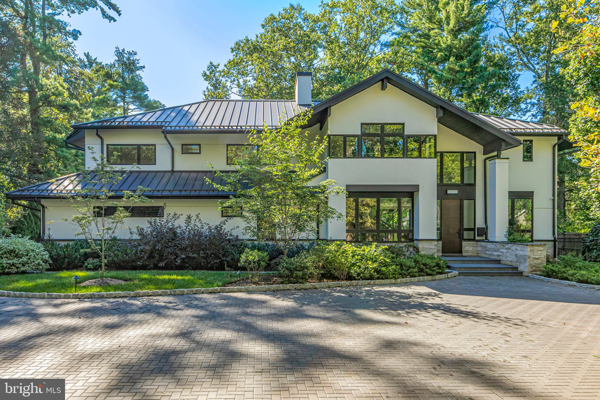 44 Armour Rd  