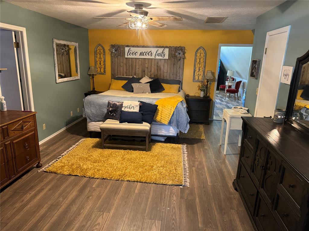 308 W Harper