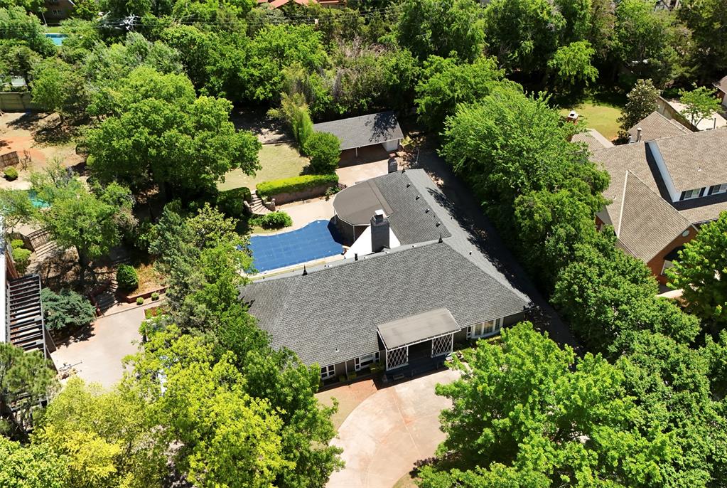 Location, Location, Location!!! Looking for an incredible spot on which to build your dream home?! Just over half an acre with a private, terraced lot.  Walking distance to several parks & playgrounds, jogging paths, and all that Nichols Hills Plaza has to offer! Lot size at street is 120'x204'. Including required setbacks, buildable dimensions are approximately 77'x155' for a total of 11,935 sq ft. Wonderful opportunity to build on a very quiet street just north of Davis Park. Property being sold AS IS and is being sold for LOT value. See attached survey and accompanying documents from the City of Nichols Hills.