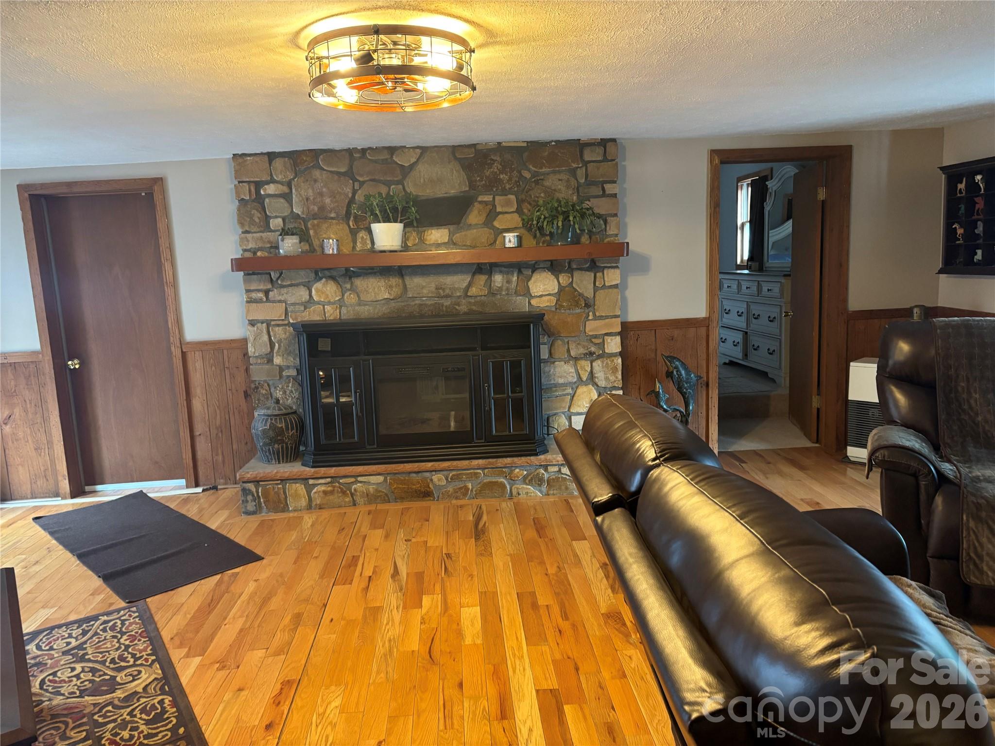 190 Benfield Road