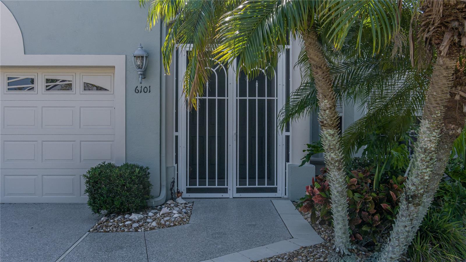 6101 Laurel Creek Trail