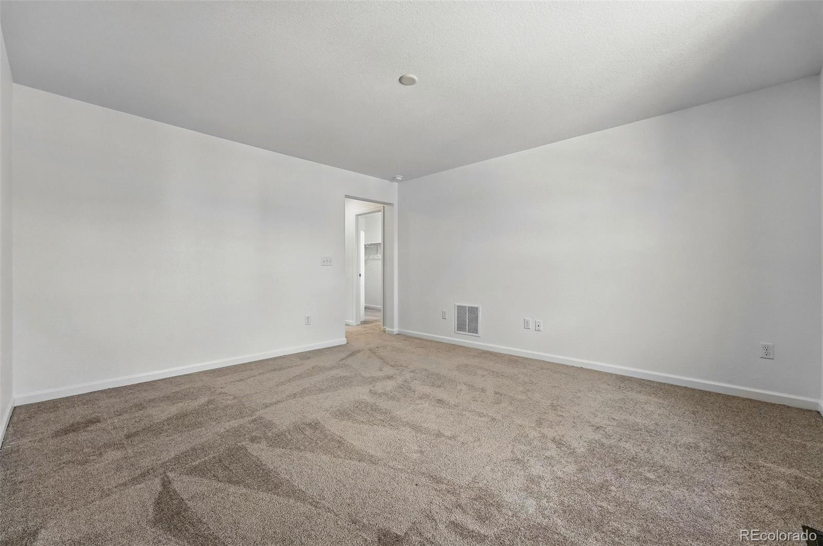 2126 Wagon Wheel Aly