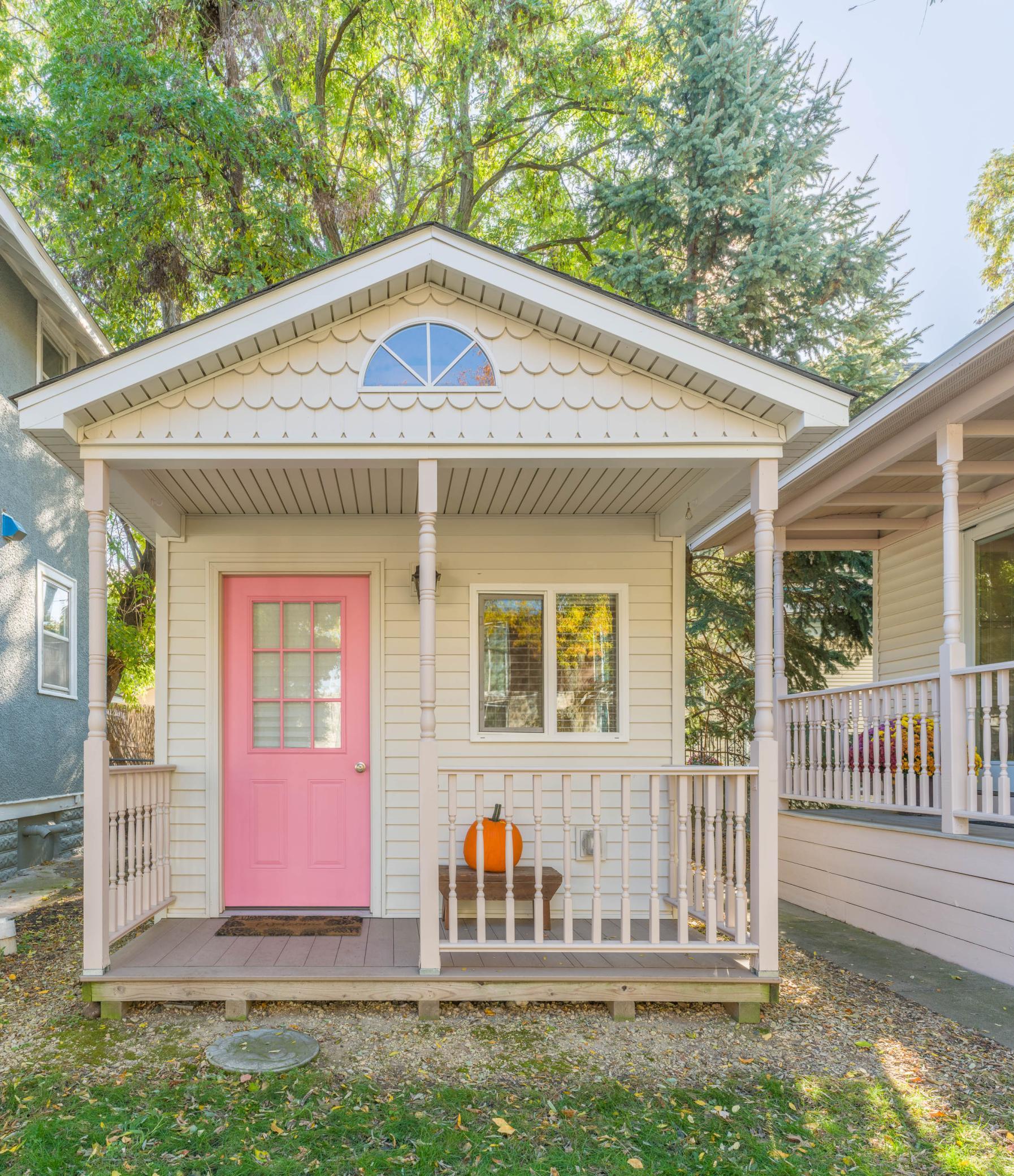 3801 Lyndale Avenue S