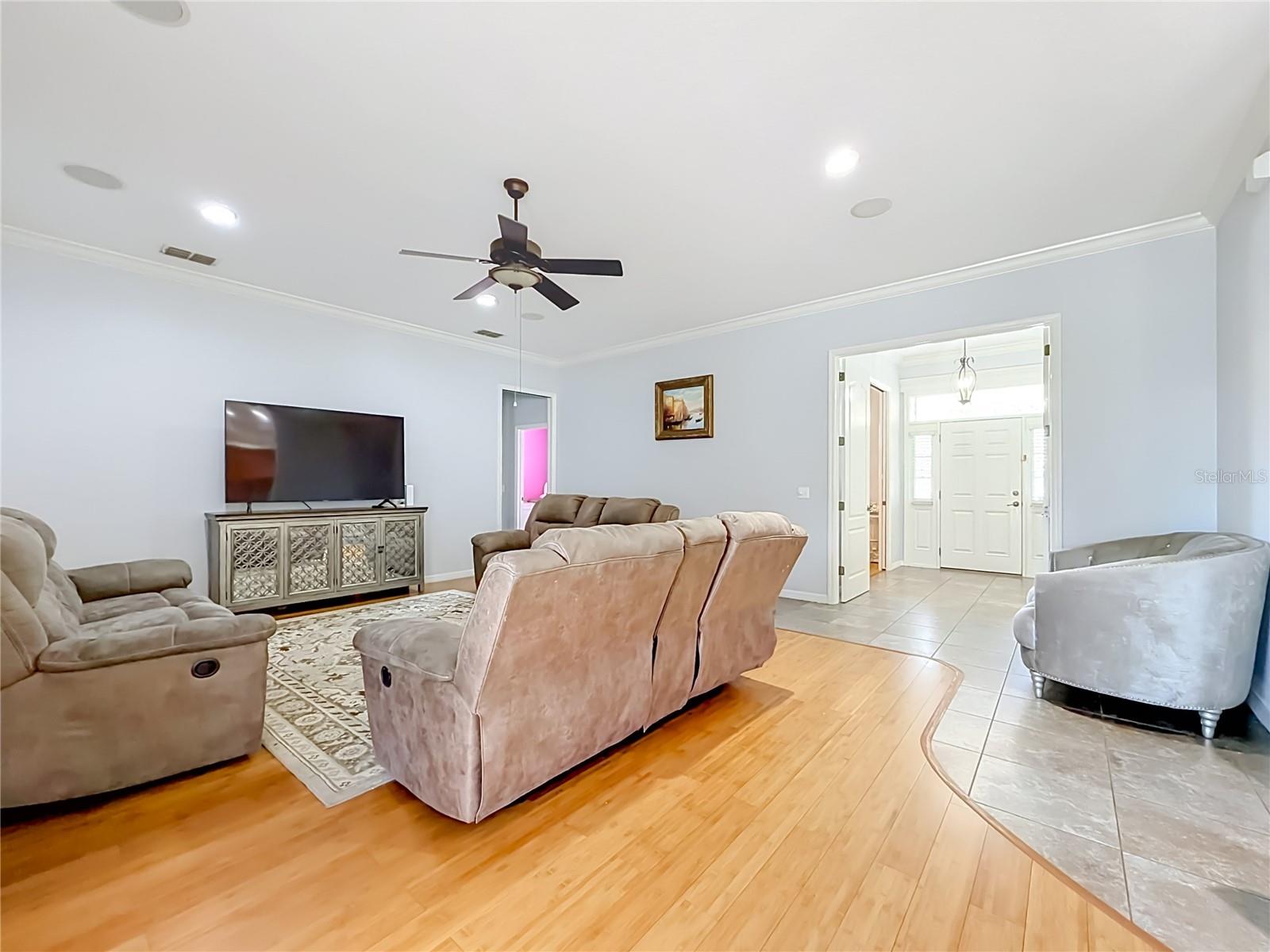 2534 Iris Ann Drive