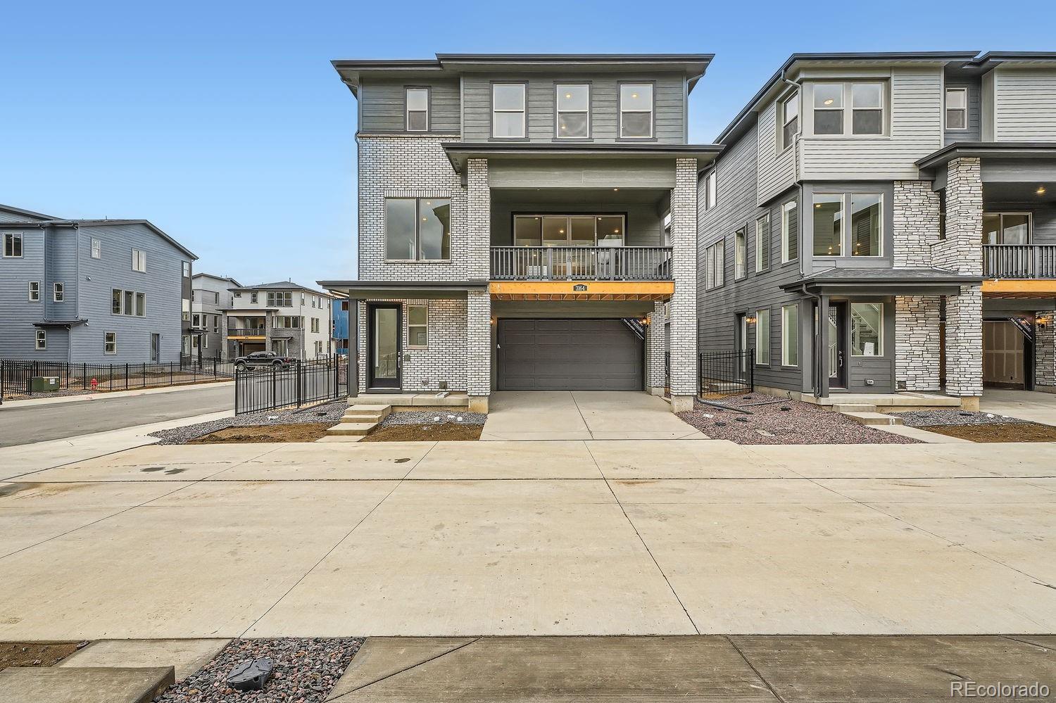 3164 S Russell Street