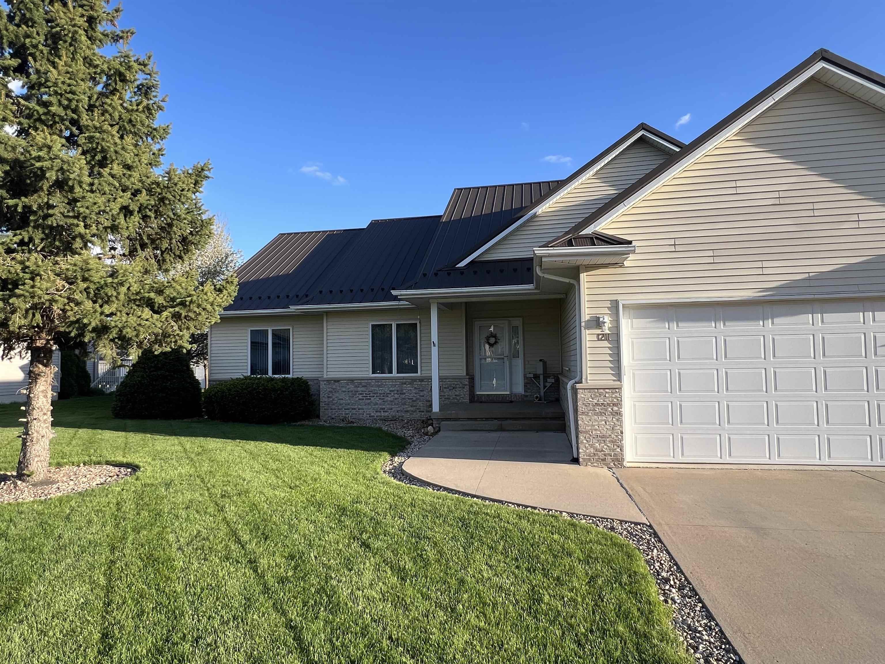 1211 Dalton Drive
