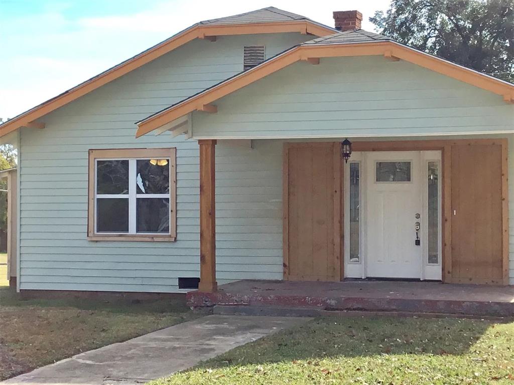 Charming and updated 3-bedroom home located near downtown Oklahoma City! This home features 1,220 sq ft of living space with a bright, open layout and spacious bedrooms. The kitchen includes a stove and dishwasher, and the rent covers lawncare, making upkeep easy. Conveniently located near major highways, schools, and local amenities. No pets allowed unless required by law. Tenant responsible for gas, water, electricity, sewage, and trash. Renter’s insurance recommended. Available November 7th—schedule your showing today!