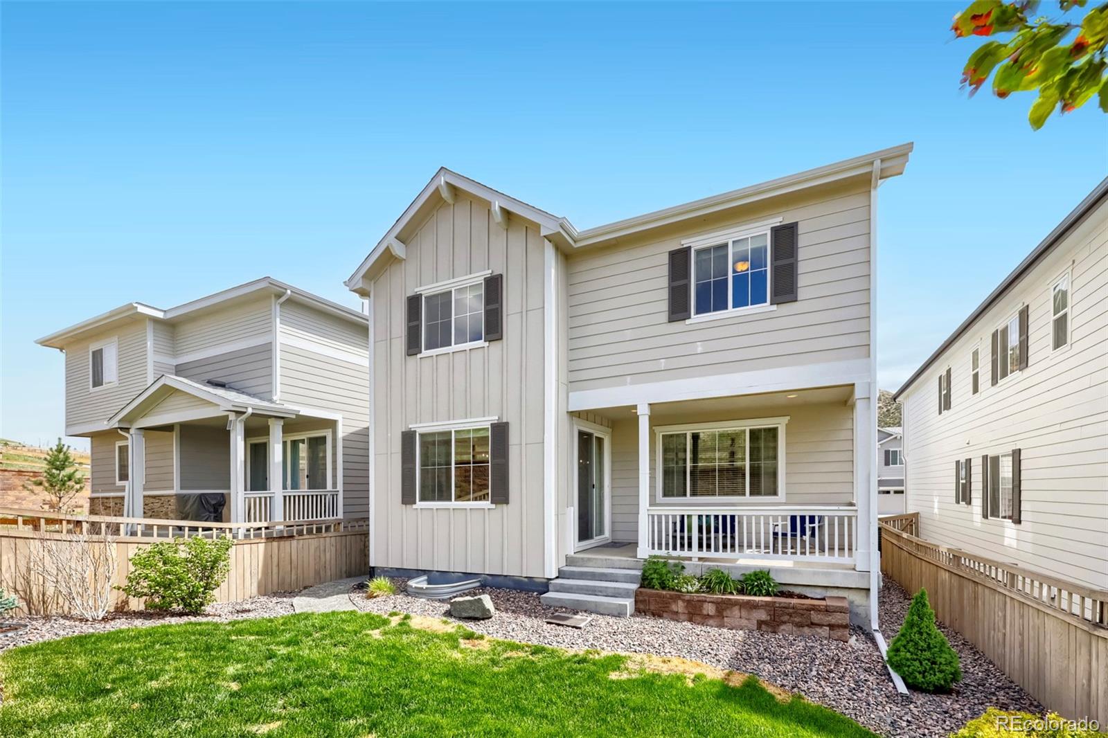 1033 Oleander Street