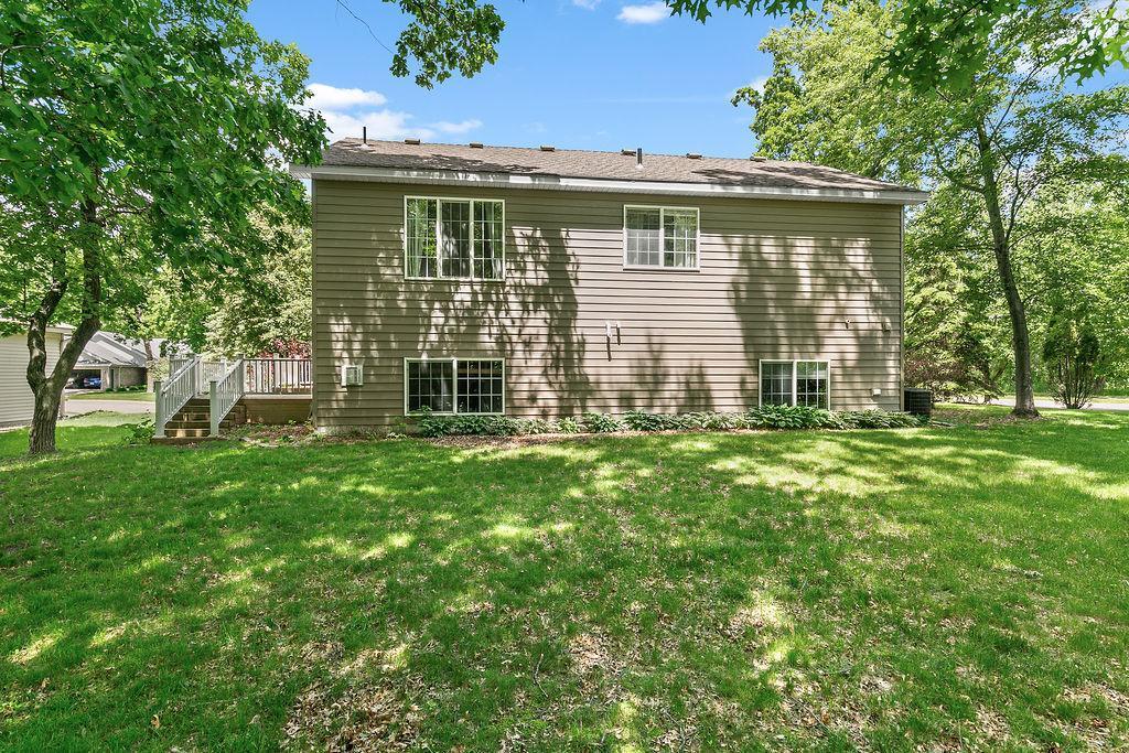 1734 Maple Court