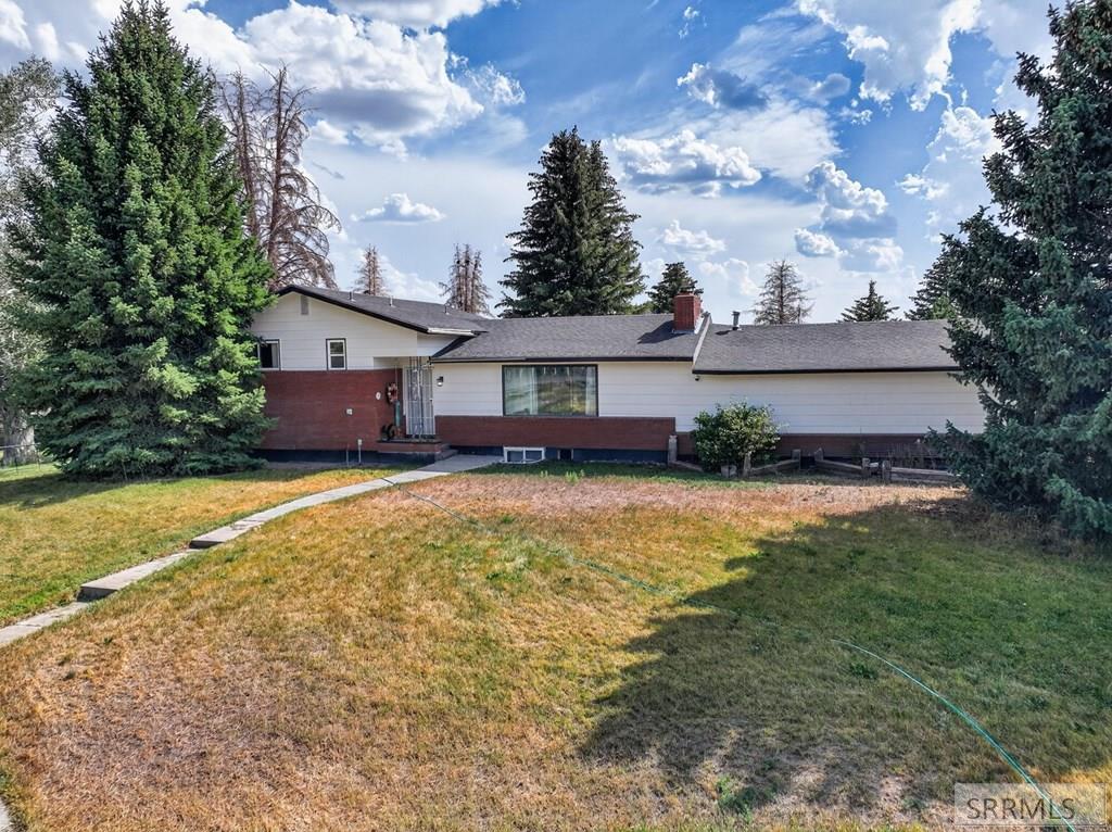 415 Sunset Drive