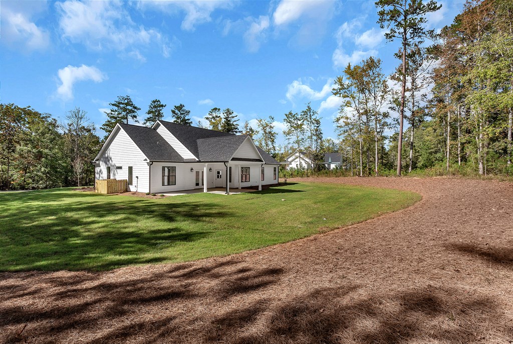 304 Abercrombie Point