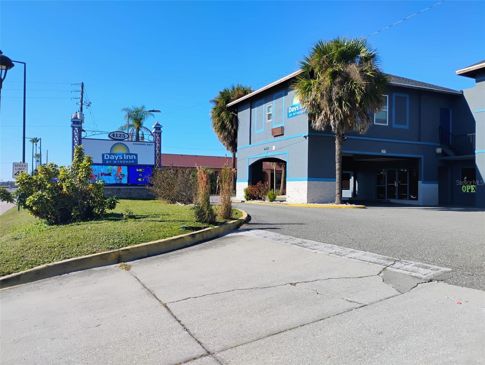 Exceptional Hotel Investment Opportunity ,Days Inn by Wyndham, Orlando/KissimmeePresenting a rare opportunity to acquire a well established and maintained Days Inn by Wyndham located in the heart of Orlando, Florida, one of the most visited and highest demand tourist destinations in the world. This property offers strong current performance with significant upside potential for future development51 well appointed guest rooms,On site 2bedroom managers apartment,Two story, full service hotel Strategically positioned along the high traffic US Highway 192, the hotel benefits from exceptional visibility and easy access to a wide variety of restaurants, supermarkets, retail shops, and entertainment venues catering to all ages.