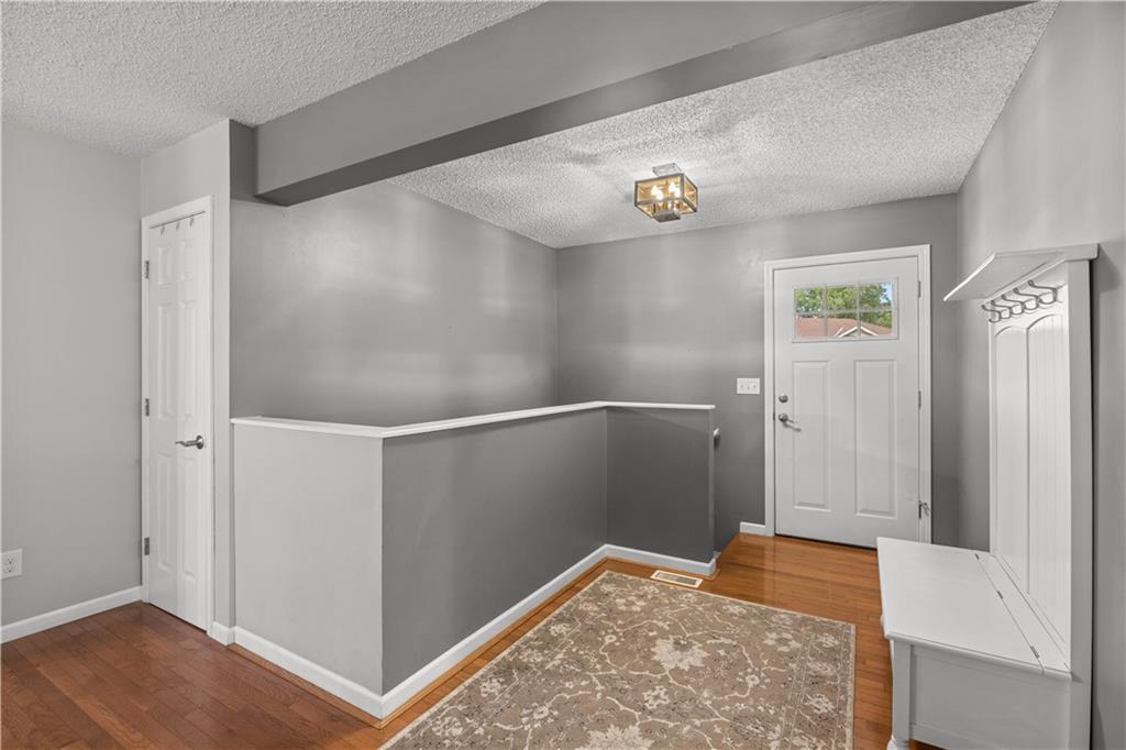 7010 N Wheaton Avenue