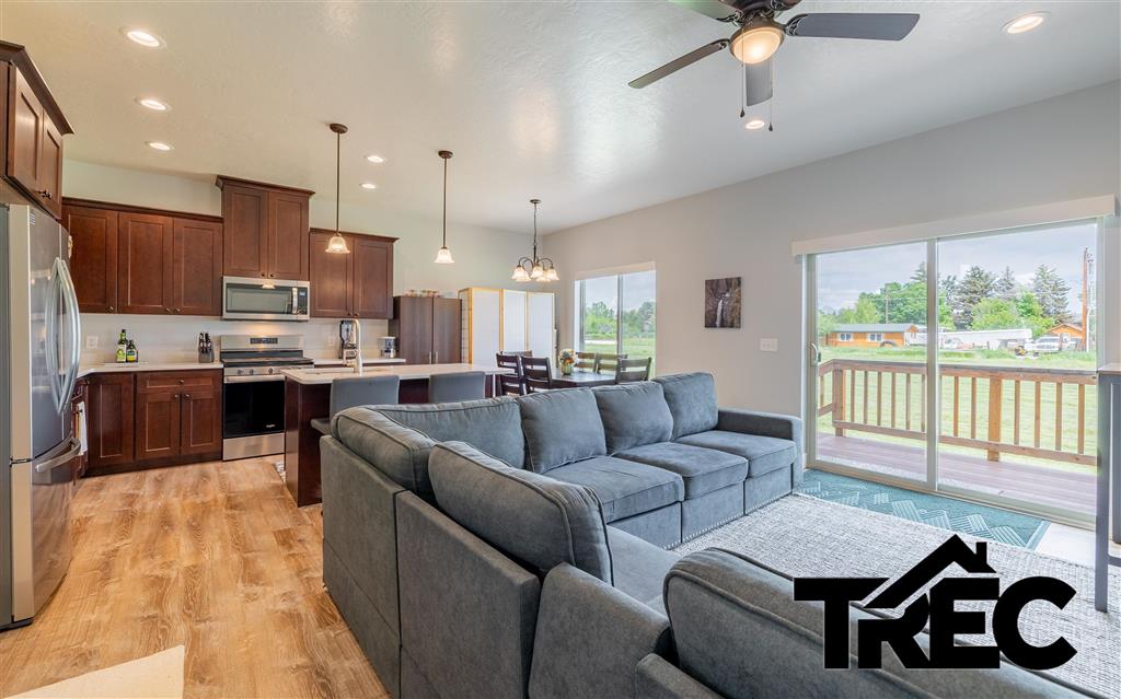 2855 Legacy Lane