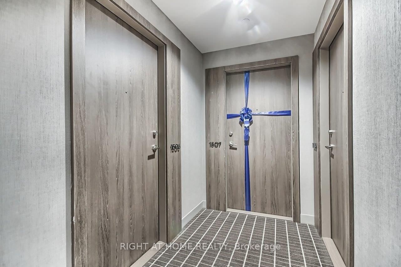 576 W Front St 1506E