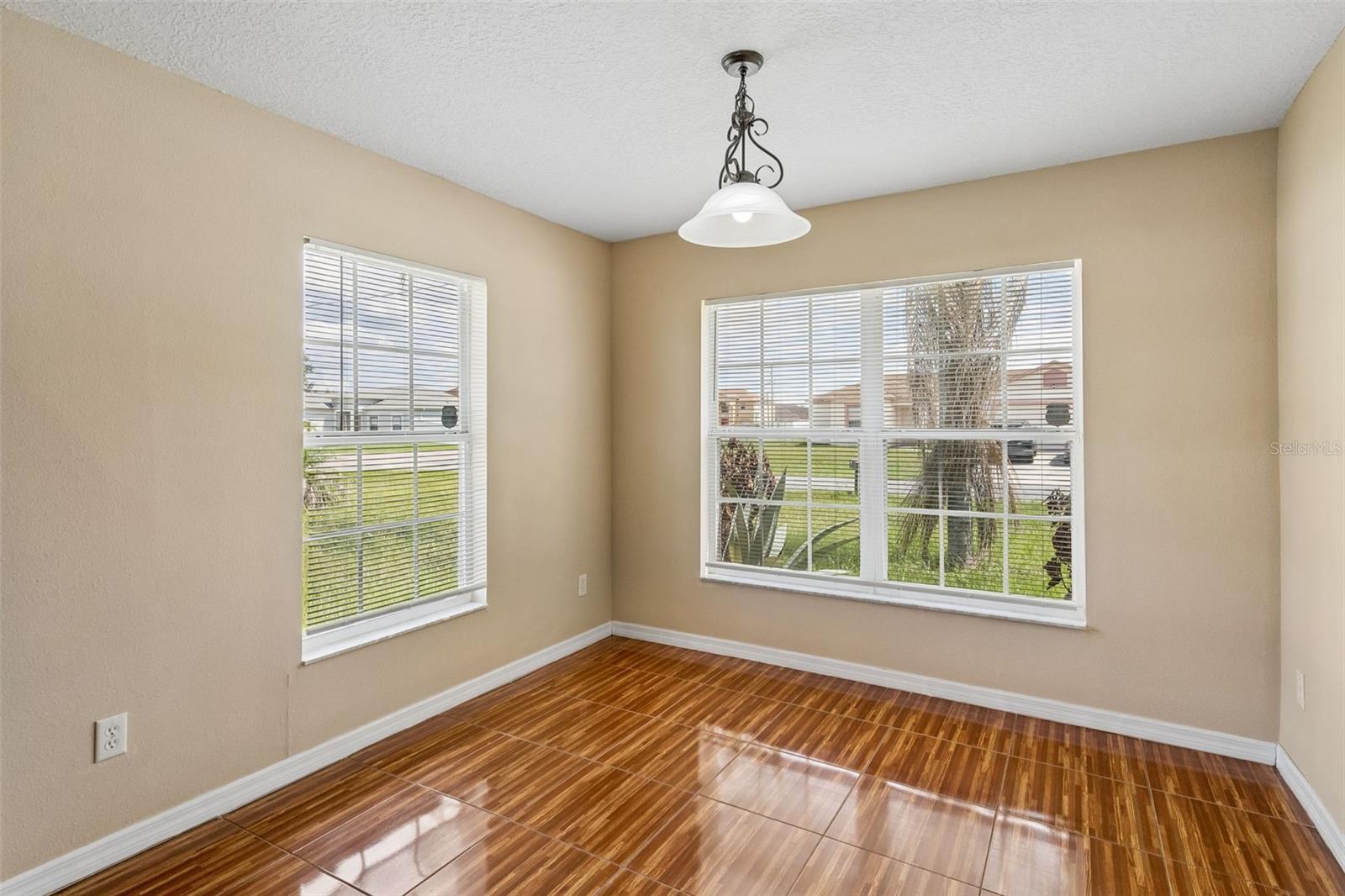 1 Catalina Court