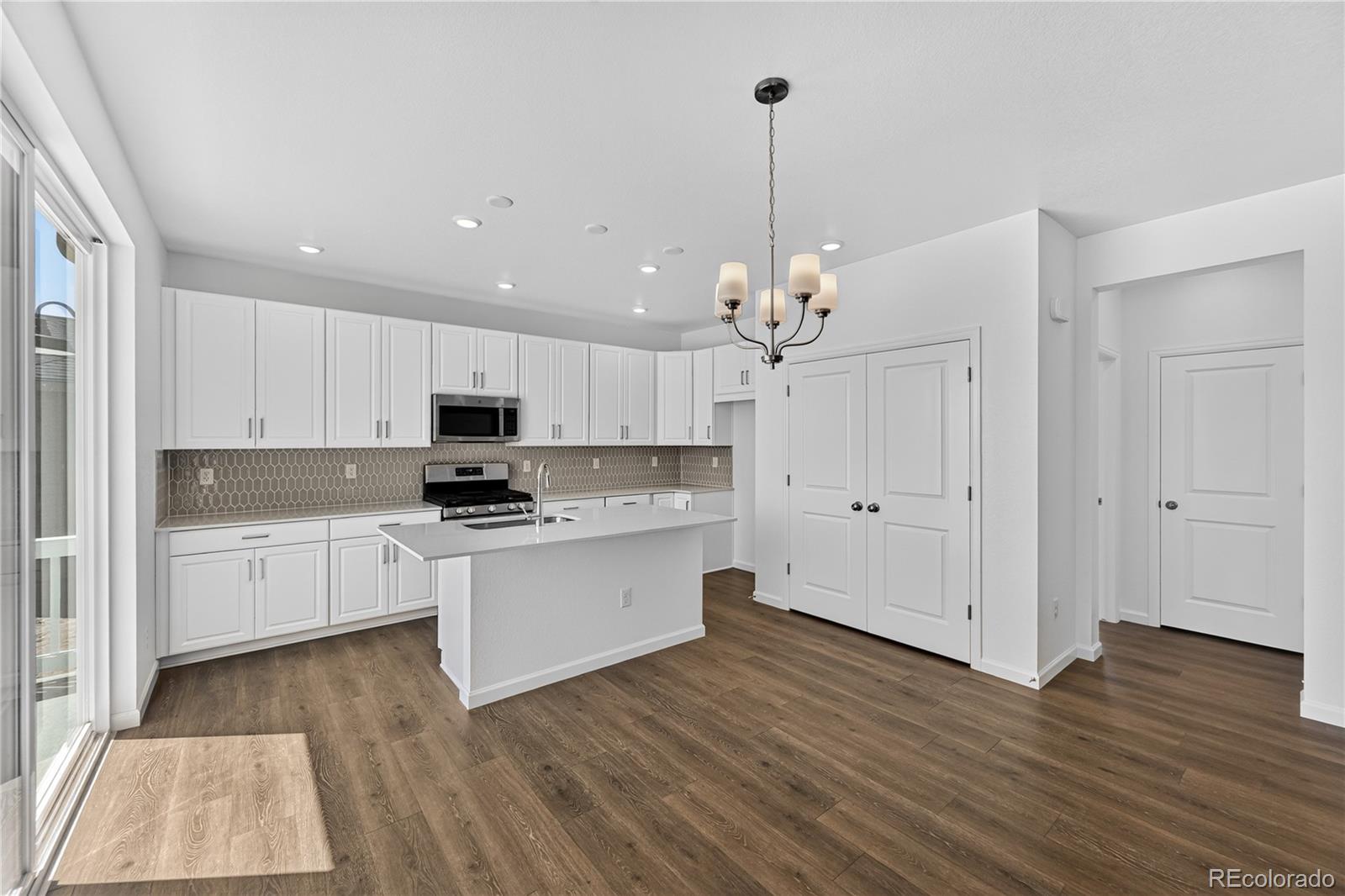 9175 Violet Way