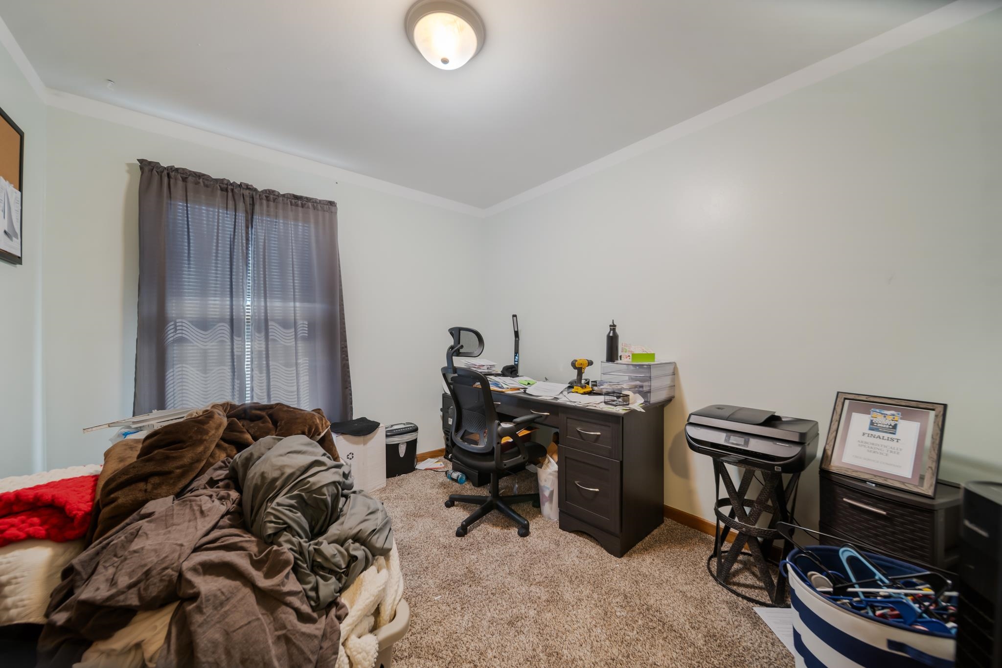 10 E Waukau Avenue