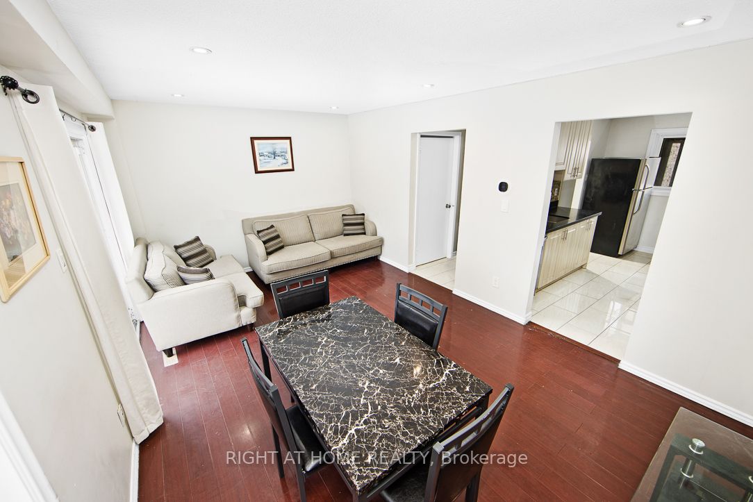 50 Silver Bell Grve 5