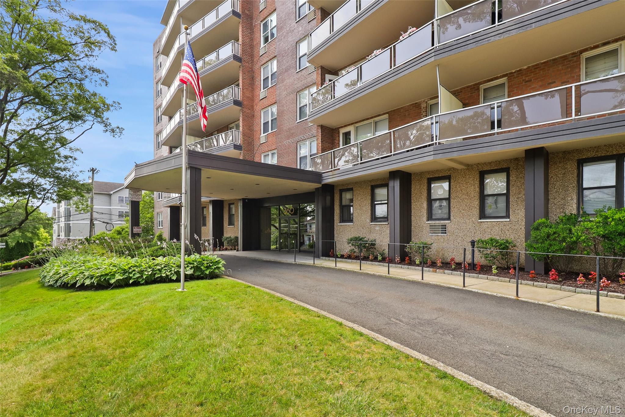 360 Westchester Avenue 623