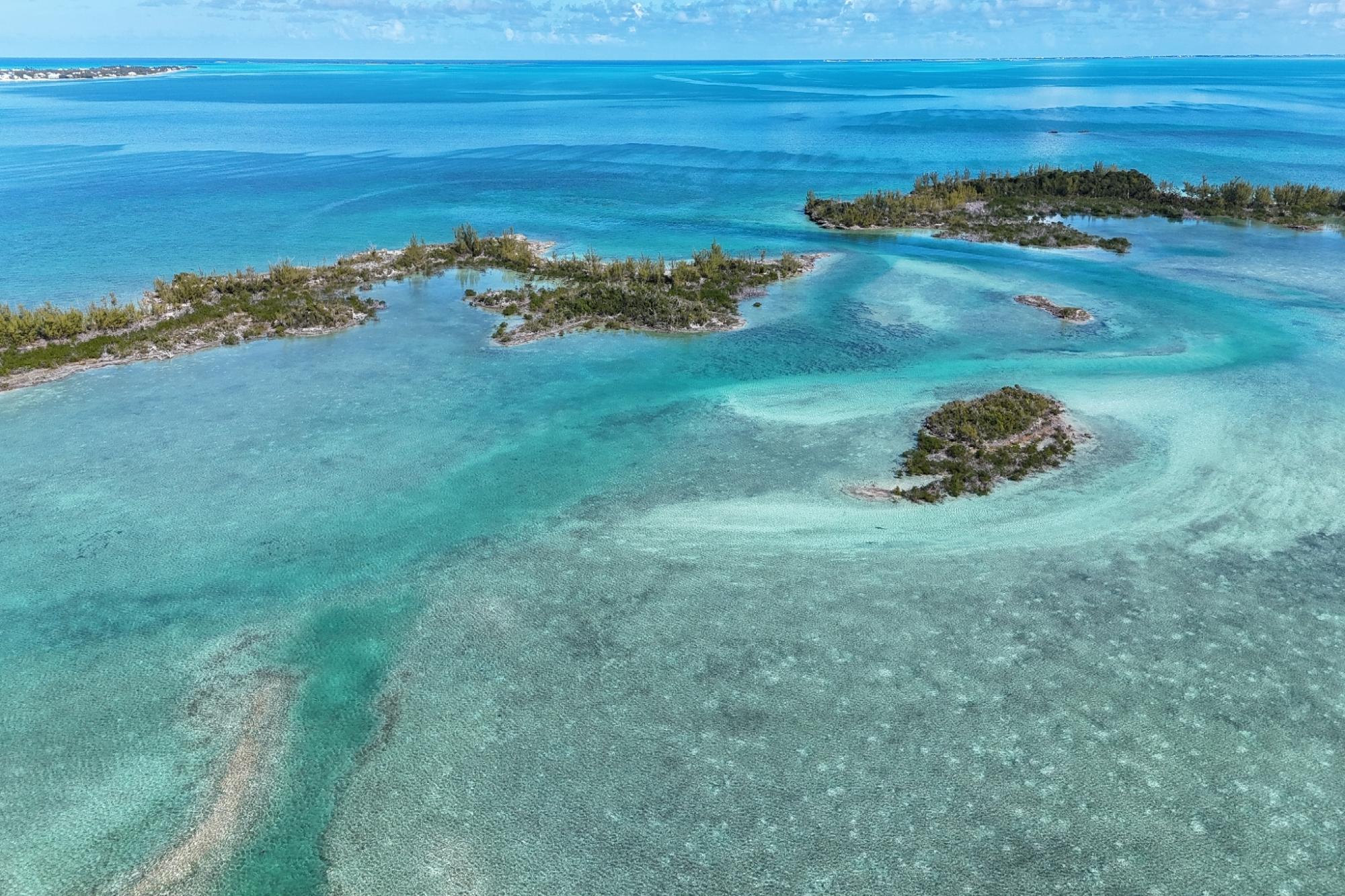 11 Turtle Cove, The Landing