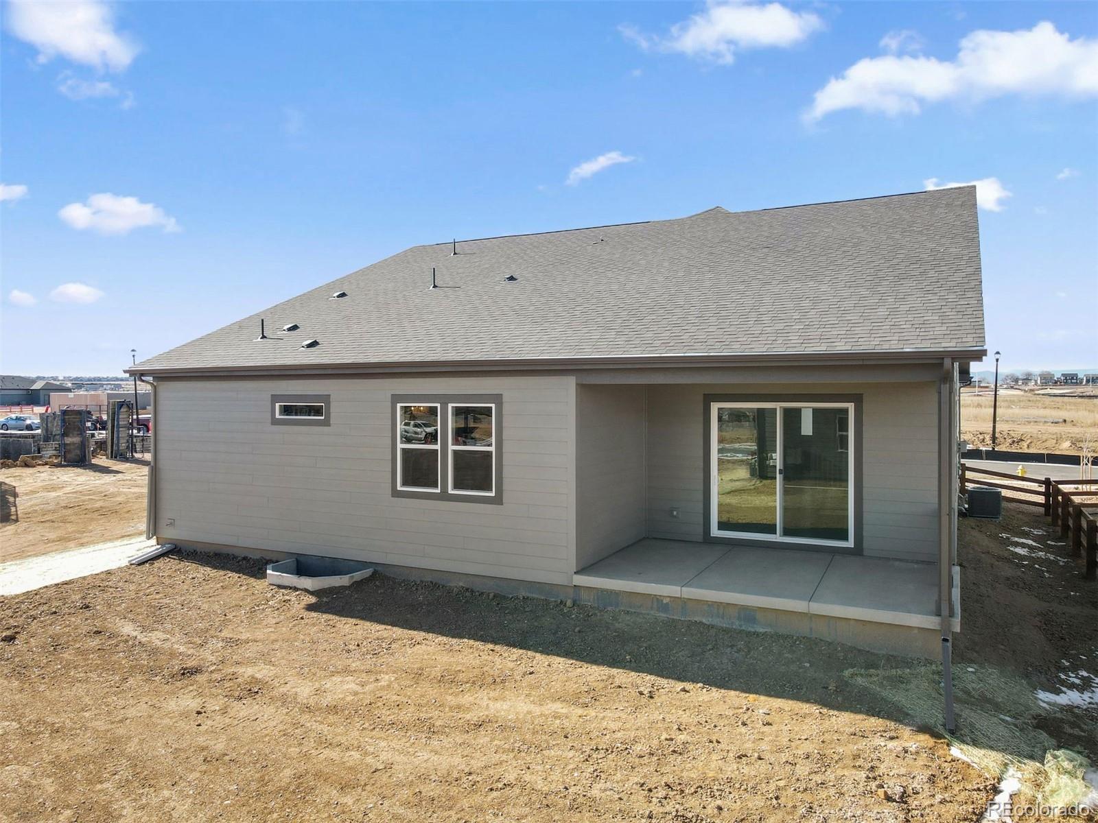 15330 Pontiac Street