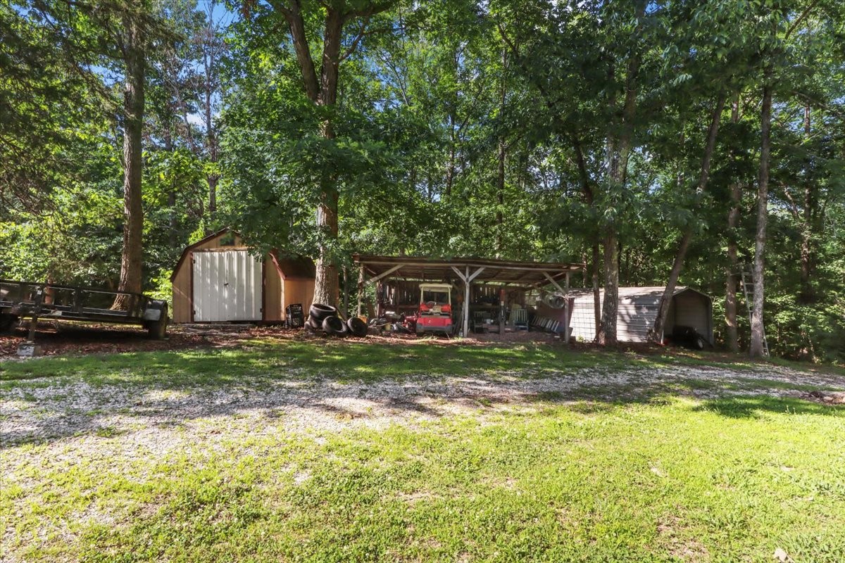 3438 Highway 13 N