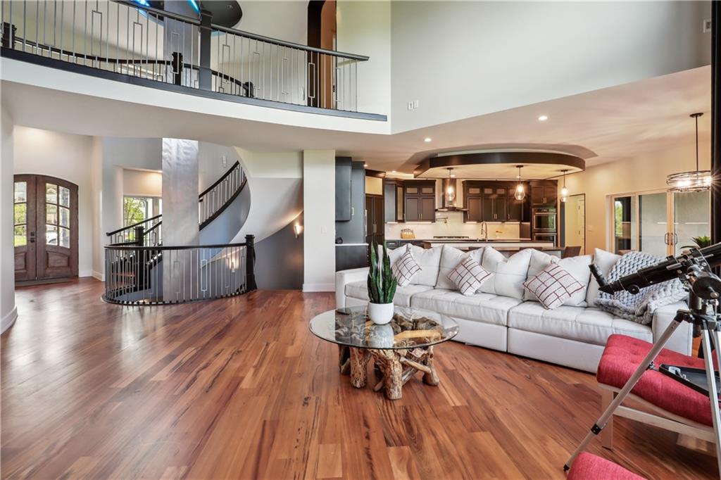 10239 N Kansas Avenue