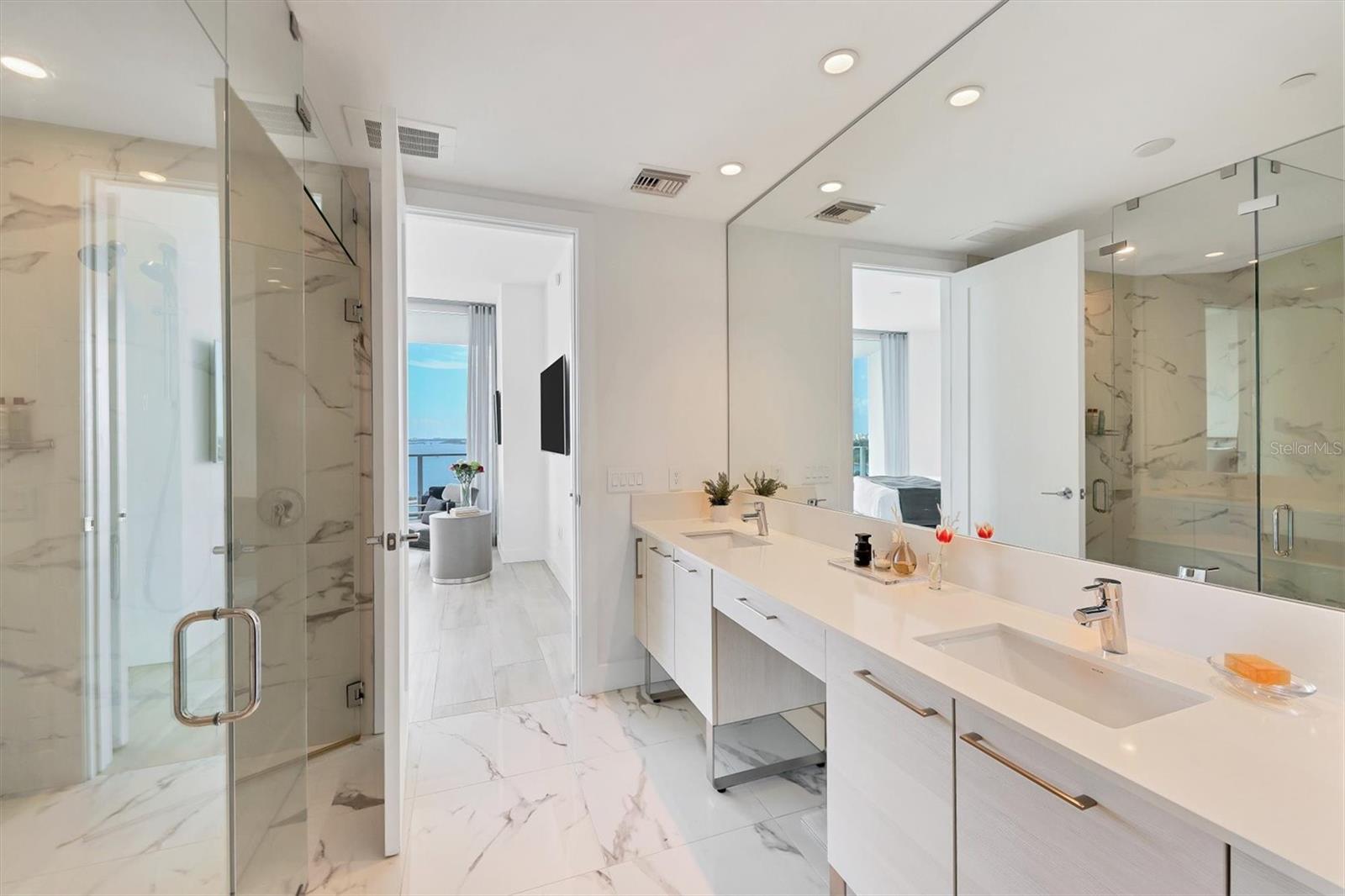 1155 N Gulfstream Avenue 1507