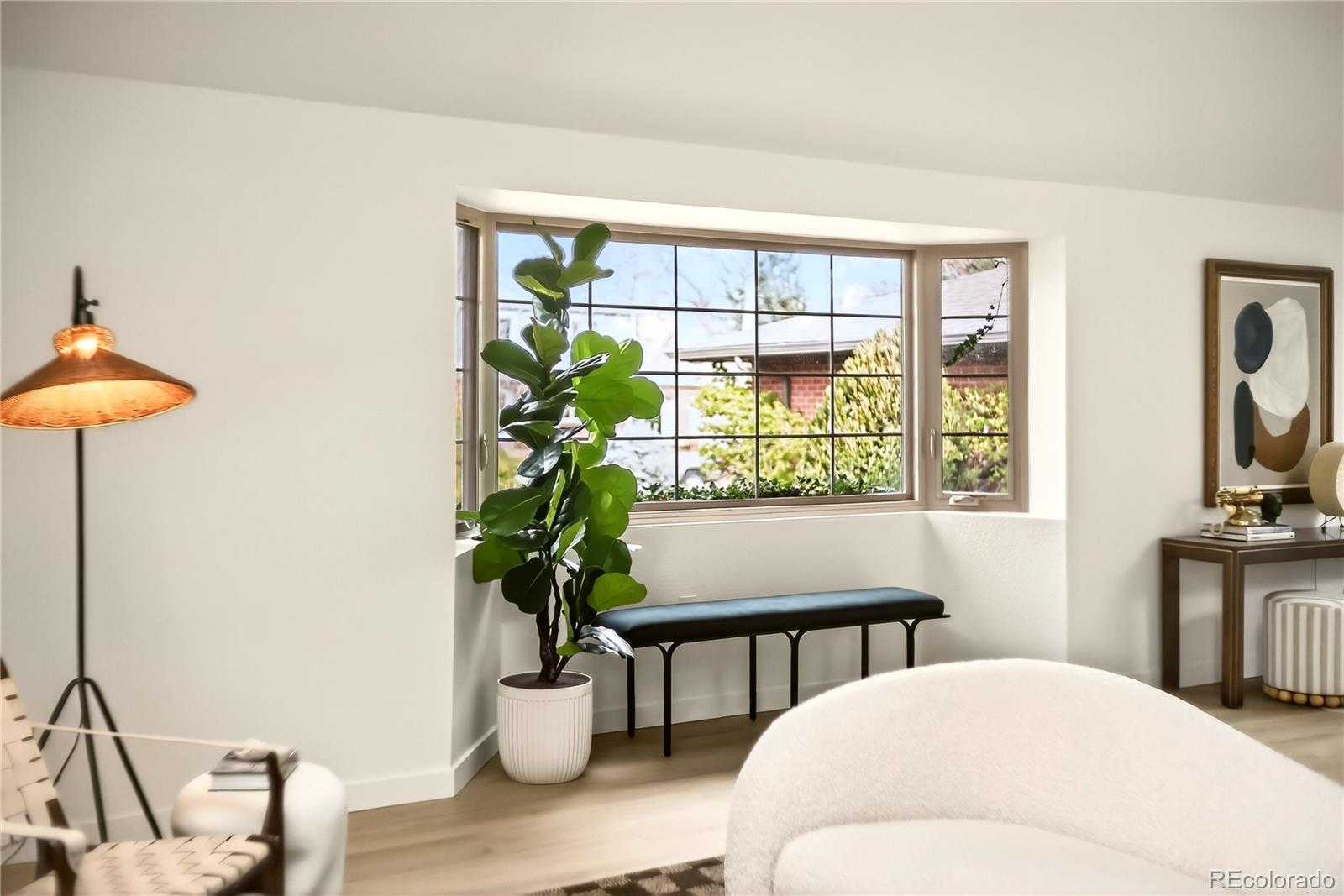 2429 S Leyden Street