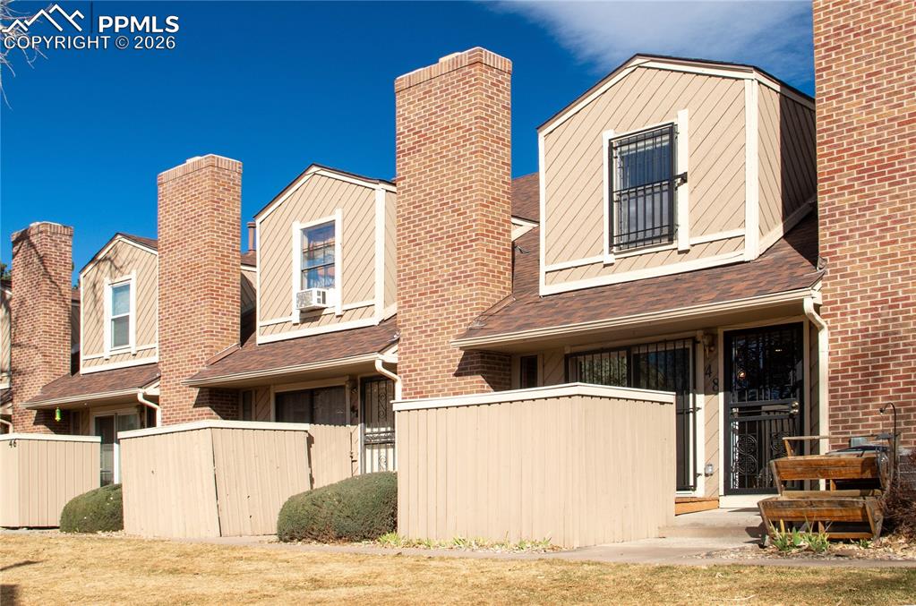 Move-in ready 3-bedroom, 2-bath row home-townhouse in the heart of Denver with an attached 2-car garage that is big on convenience! You will walk into an open layout featuring a cozy family room with a vaulted ceiling and a fireplace, a dining area that opens to a private patio—perfect for relaxing —and a modernized kitchen with granite counters, plenty of cabinet space, and a breakfast bar. The garage entry is on the main level, right off the kitchen, for convenient access. The upper level has all 3 bedrooms, ample closet space, and 2 tastefully remodeled baths. The basement offers extra space for unwinding or hosting gatherings, featuring a family room and a wet bar. Behind the sliding barn door, you will discover a cleverly designed storage space. New furnace, AC and fireplace insert. The community has additional parking for guests, a playground, a community dog park, and BBQ areas with picnic tables. This centrally located home offers a convenient and hassle-free lifestyle, perfect for those seeking low-maintenance living.